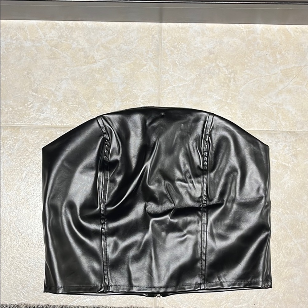 Twik faux leather tube top